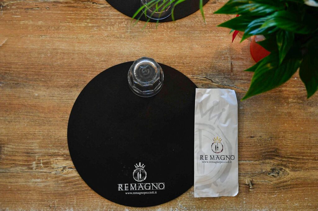 RE MAGNO Galleria immagini